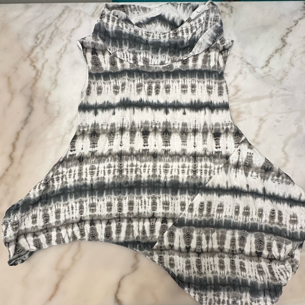 Bryn Walker Gray and White Asymmetrical Tank Top